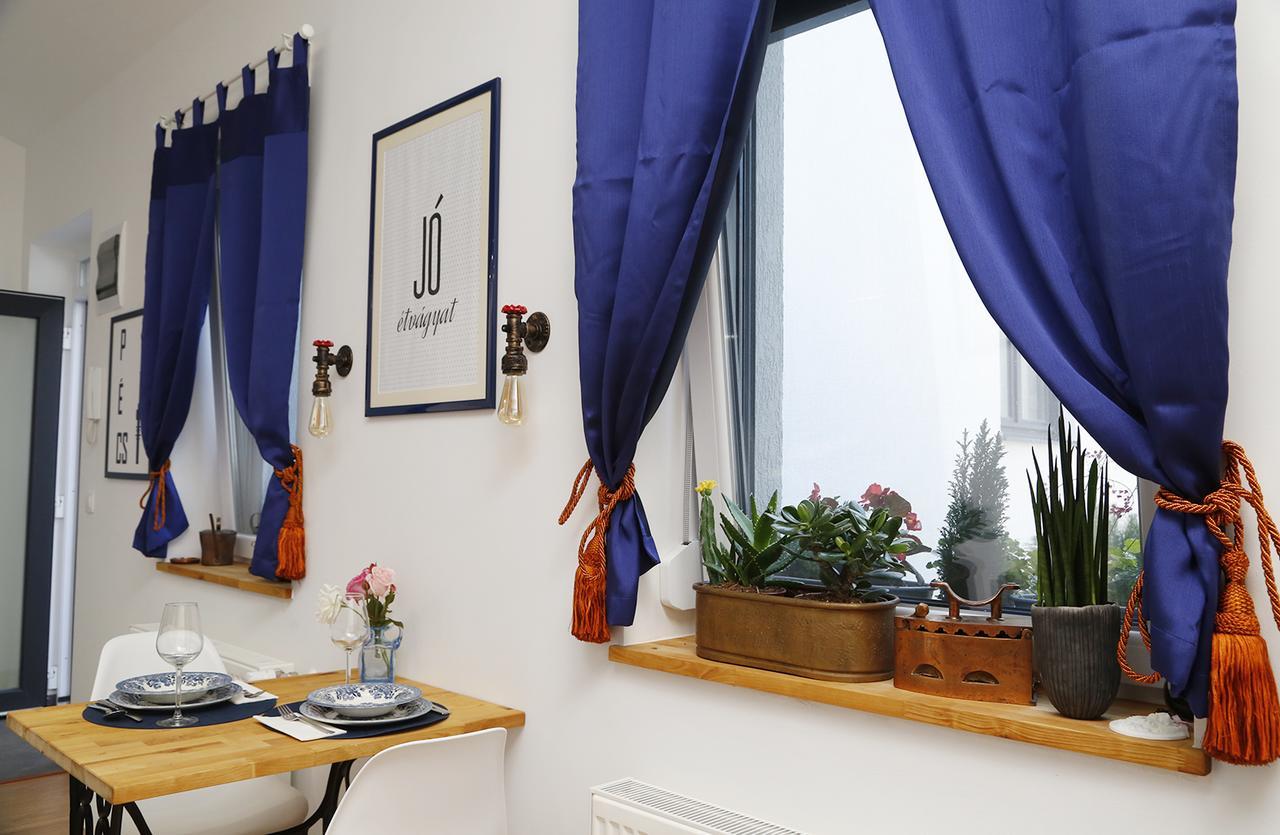 Mini Flat Apartman ペーチ エクステリア 写真